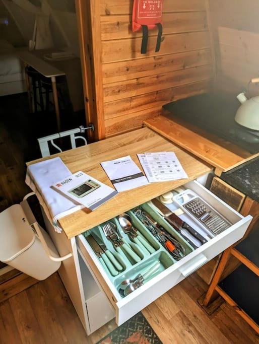 Robin Nest - Cosy Shepherd'S Hut Hideaway Callington ภายนอก รูปภาพ