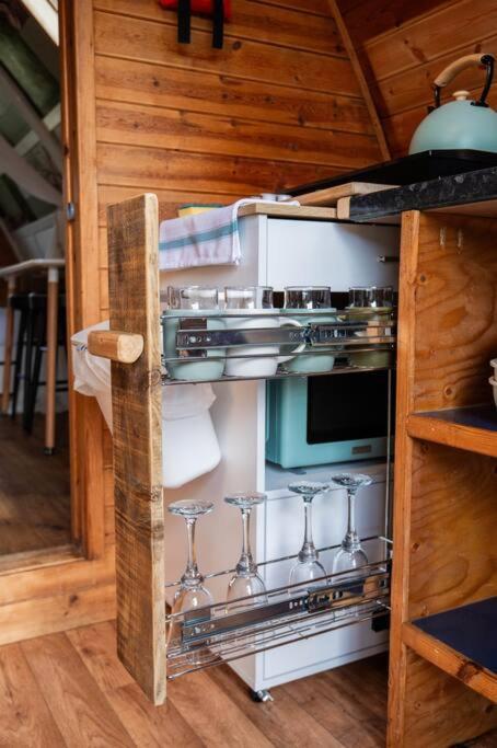 Robin Nest - Cosy Shepherd'S Hut Hideaway Callington ภายนอก รูปภาพ